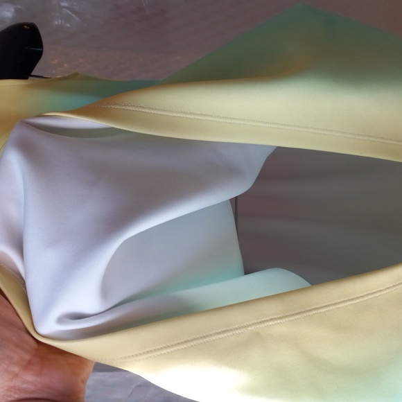 H&M Short Rainbow Dress For Girls Size 8-10 Y - Picture 6 of 9